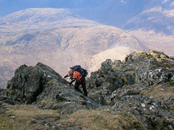 Andy scrambling on Garbh Bheinn